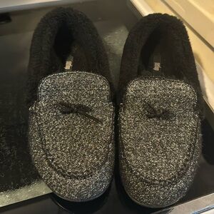 Adorable and sturdy Fit Flop Slippers Sz 8